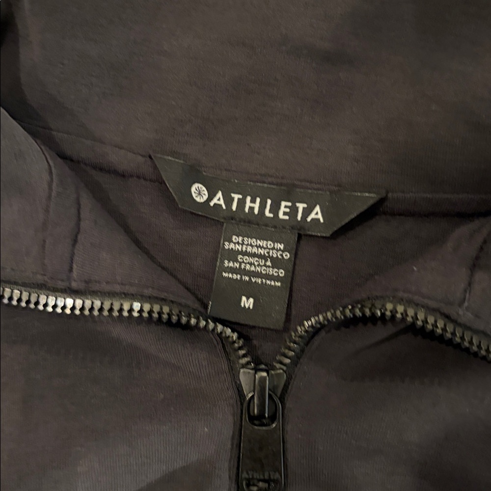 New With Tags Athleta Seasoft 1/4 Zip Bubble Hem Sweatshirt Sz M - Picture 7 of 9